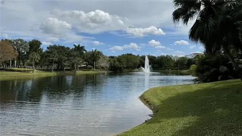 7700 S Woodridge Drive Parkland FL 33067