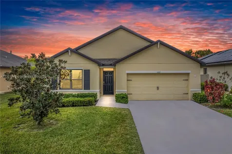 6103 NW Regent Street Port St. Lucie FL 34983