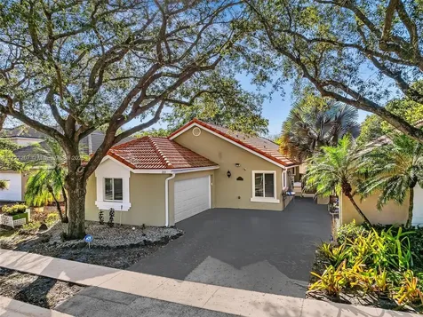 213 NW 101st Avenue Plantation FL 33324