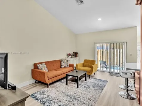 213 NW 101st Avenue Plantation FL 33324