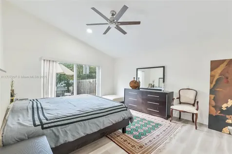 213 NW 101st Avenue Plantation FL 33324