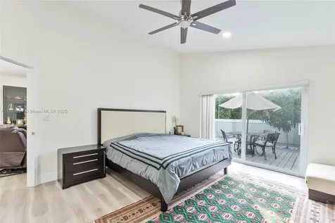 213 NW 101st Avenue Plantation FL 33324