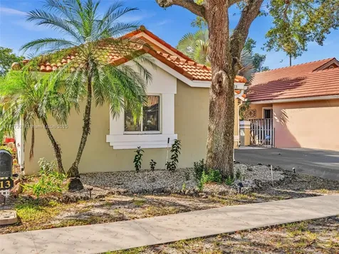 213 NW 101st Avenue Plantation FL 33324
