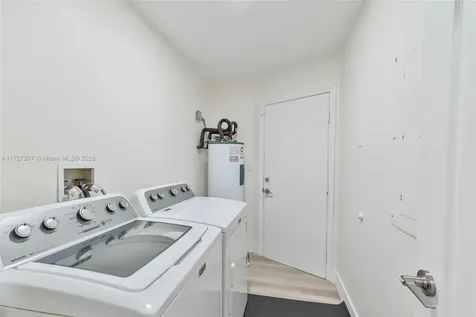 213 NW 101st Avenue Plantation FL 33324
