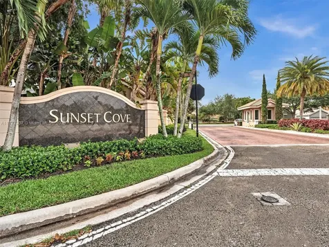 213 NW 101st Avenue Plantation FL 33324