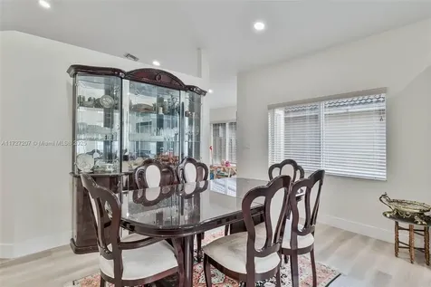 213 NW 101st Avenue Plantation FL 33324