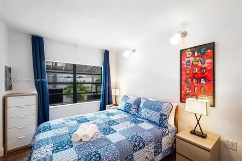 1428 SW 11th Terrace Miami FL 33135