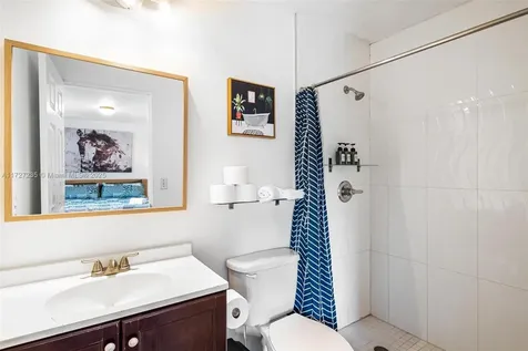 1428 SW 11th Terrace Miami FL 33135