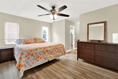 13501 SW 182nd Street Miami FL 33177