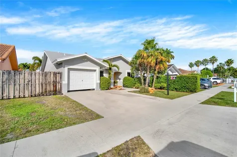 13501 SW 182nd Street Miami FL 33177