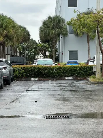 7859 NW 46th Street Doral FL 33166