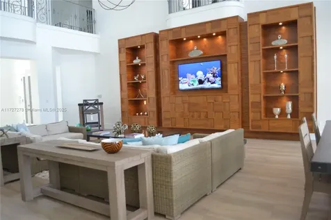 3215 NE 184 Street Aventura FL 33160