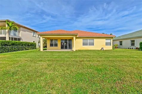 108 N Tuscany Drive Royal Palm Beach FL 33411