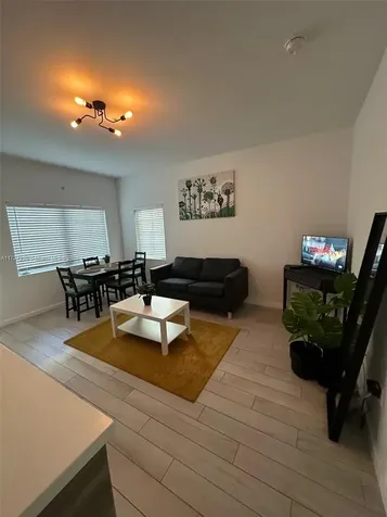 1450 Meridian Avenue Miami Beach FL 33139