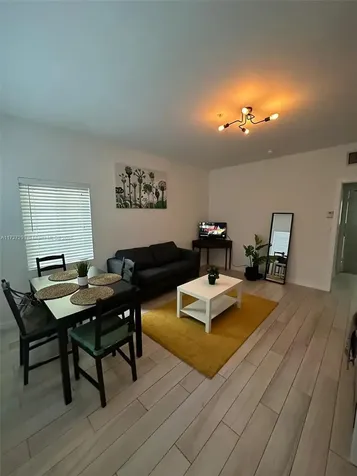 1450 Meridian Avenue Miami Beach FL 33139