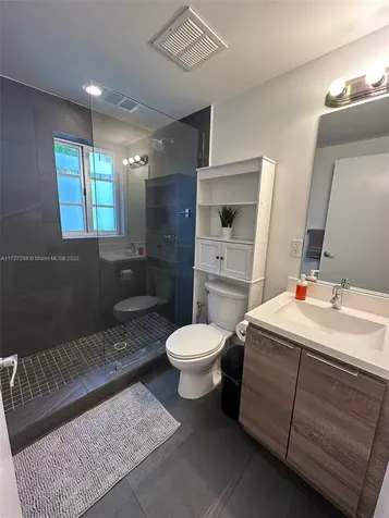1450 Meridian Avenue Miami Beach FL 33139