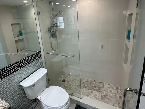 3300 NE 36th Street Fort Lauderdale FL 33308