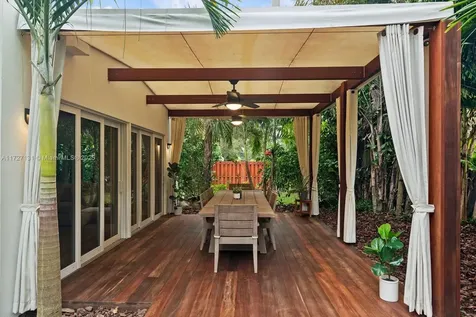 7965 SW 136th Street Pinecrest FL 33156
