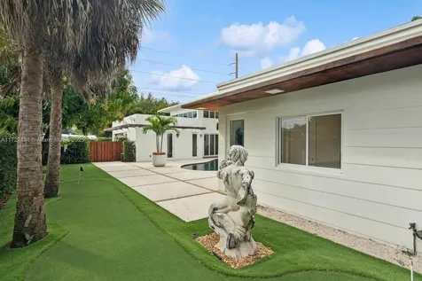 7965 SW 136th Street Pinecrest FL 33156