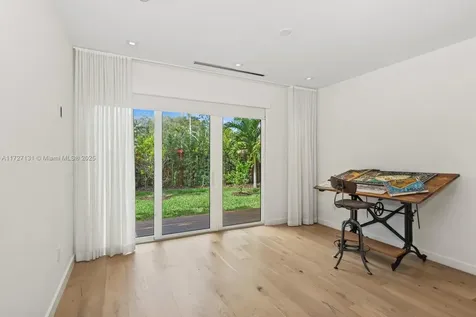 7965 SW 136th Street Pinecrest FL 33156