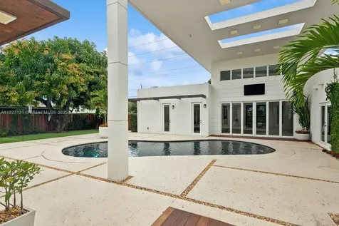 7965 SW 136th Street Pinecrest FL 33156