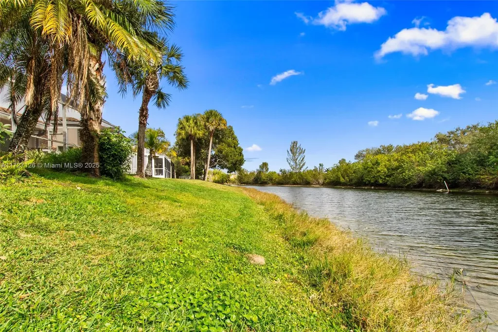 5629 NW 117th Avenue Coral Springs FL 33076