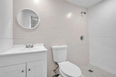 2372 NW 34th Street Miami FL 33142