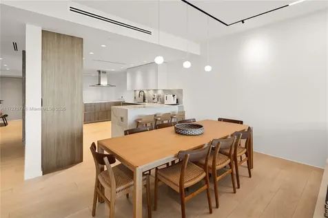 360 Ocean Drive Key Biscayne FL 33149