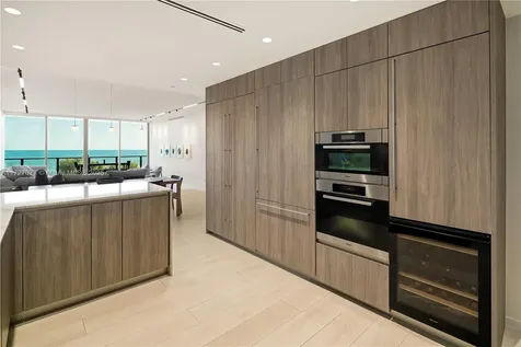 360 Ocean Drive Key Biscayne FL 33149