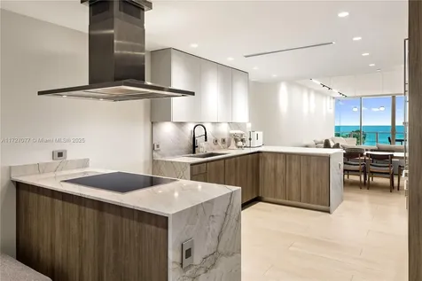360 Ocean Drive Key Biscayne FL 33149