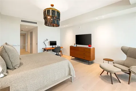 360 Ocean Drive Key Biscayne FL 33149