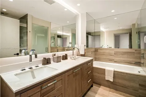 360 Ocean Drive Key Biscayne FL 33149