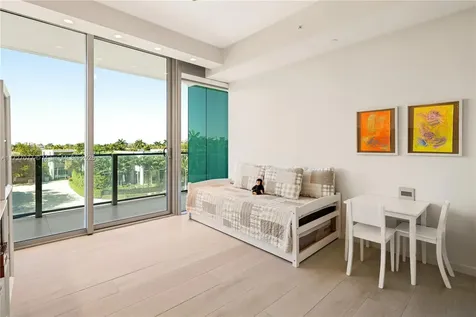 360 Ocean Drive Key Biscayne FL 33149