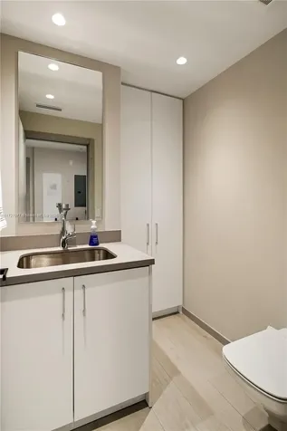 360 Ocean Drive Key Biscayne FL 33149