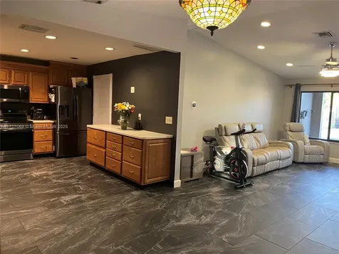 1100 SW 49th Terrace Margate FL 33068