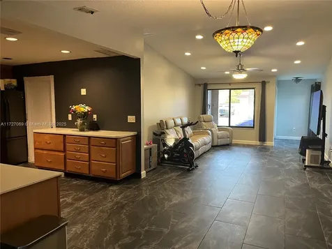 1100 SW 49th Terrace Margate FL 33068