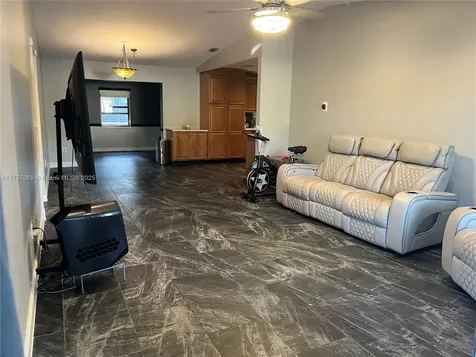 1100 SW 49th Terrace Margate FL 33068
