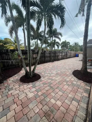 1100 SW 49th Terrace Margate FL 33068