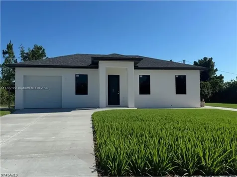3002 68th Street W Lehigh Acres FL 33971