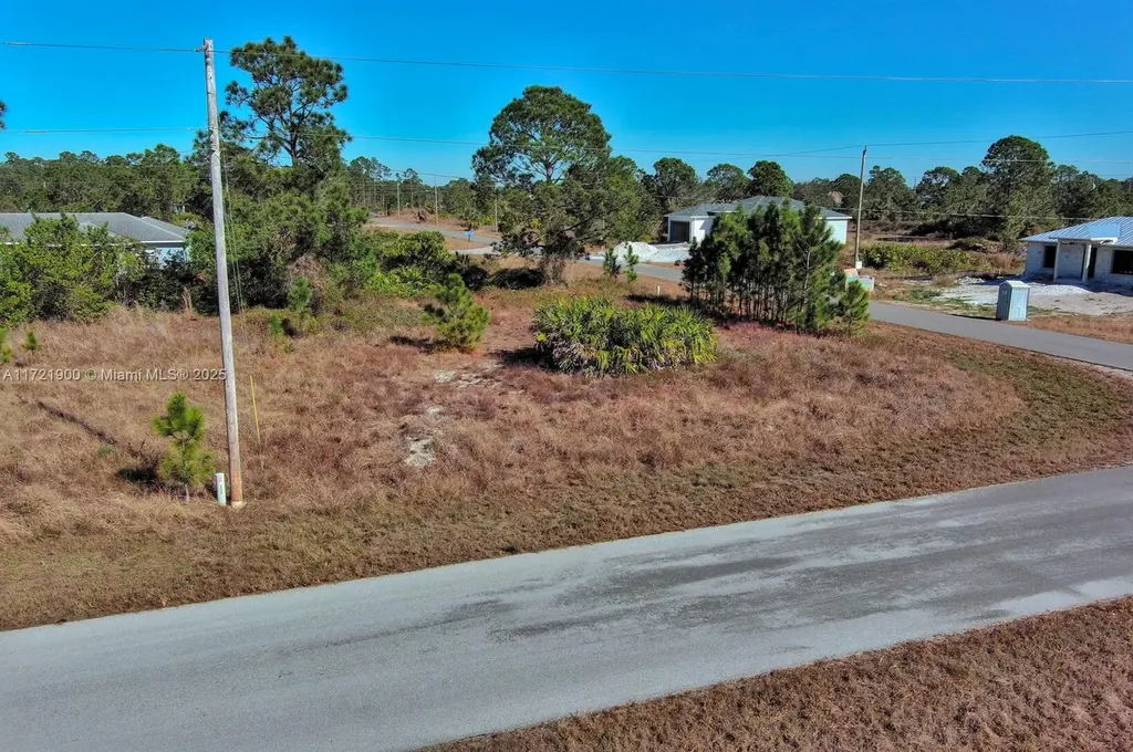 733 Bumby Street E Lehigh Acres FL 33974
