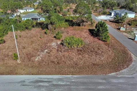 733 Bumby Street E Lehigh Acres FL 33974