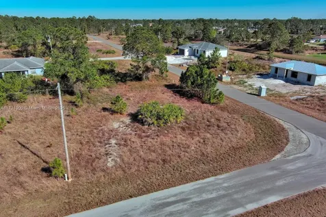 733 Bumby Street E Lehigh Acres FL 33974