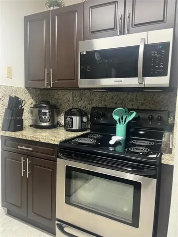 8710 SW 3rd Street Pembroke Pines FL 33025