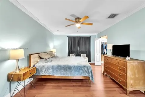 7727 Deercreek Court Davie FL 33328