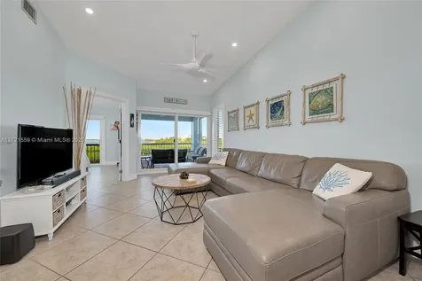 9826 Leeward Avenue Key Largo FL 33037