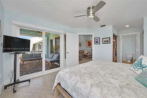 9826 Leeward Avenue Key Largo FL 33037