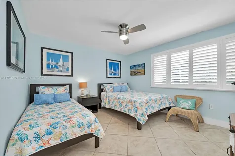 9826 Leeward Avenue Key Largo FL 33037