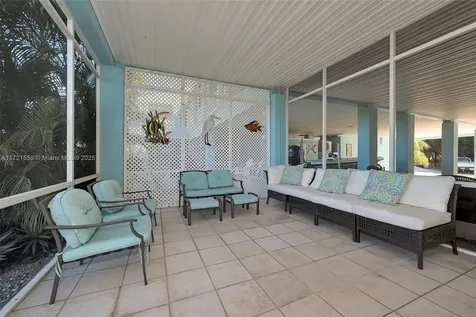 9826 Leeward Avenue Key Largo FL 33037