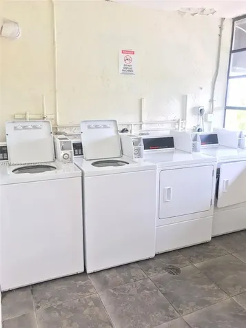2701 Riverside Drive Coral Springs FL 33065