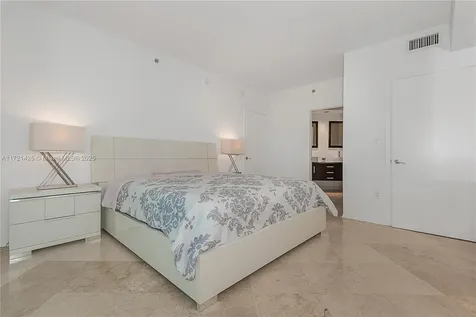 55 SE 6th Street Miami FL 33131